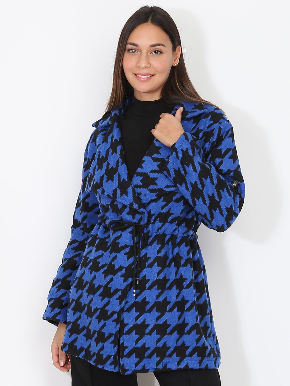 Manteau court à motif pied-de-poule- noir_bleu