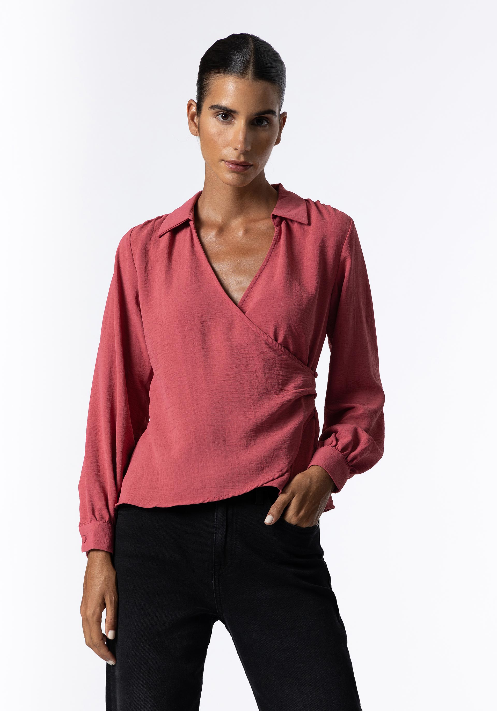 Blusa Cruzada Efeito Enrugado