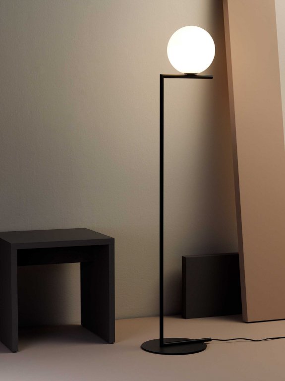 Flos IC Lights F2 vloerlamp chroom