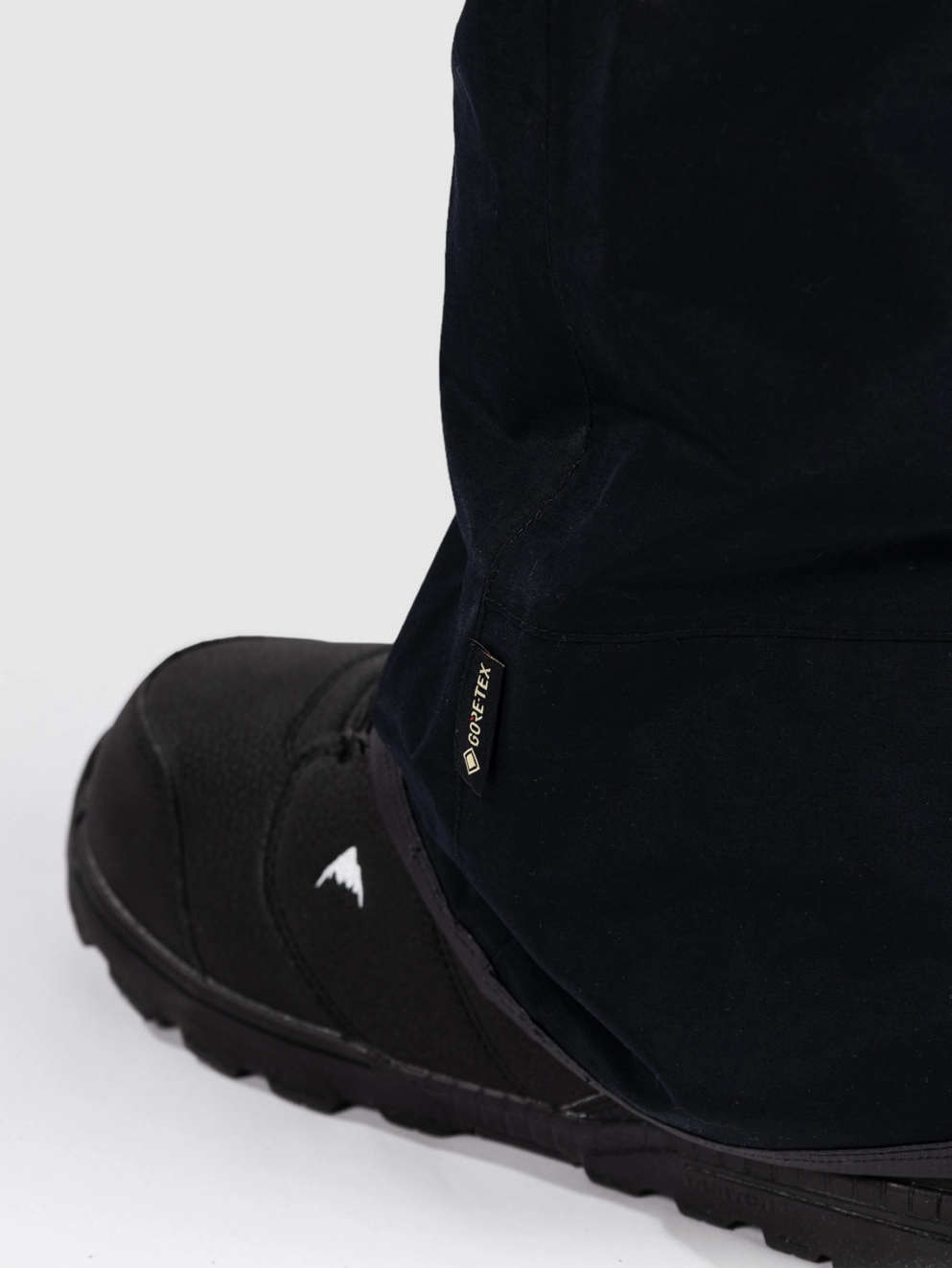 Volcom L Gore-Tex Pants black