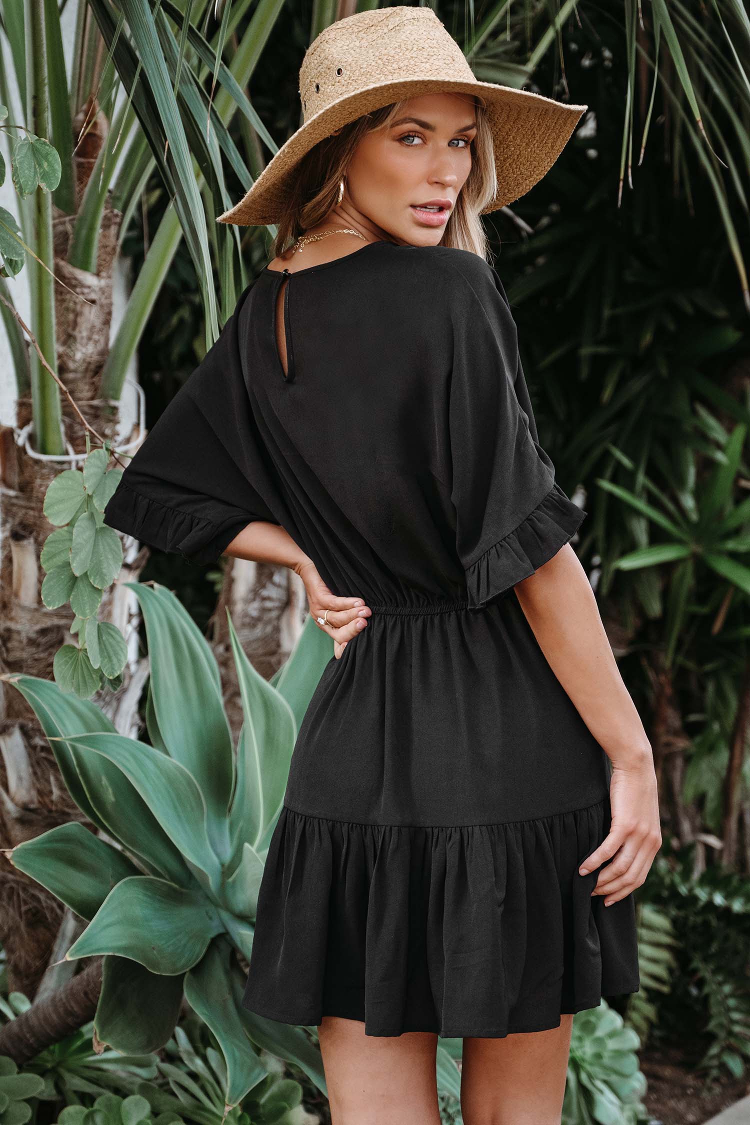Robe mini noire à blouson