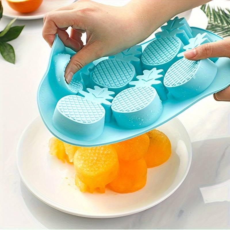 (6-fach) Silikon Universal Form DIY Tray für Eiswürfel / Süssigkeiten / Seife - Ananas