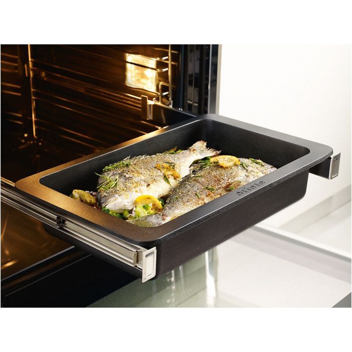 Miele Gourmet-Bräter HUB 5001-M