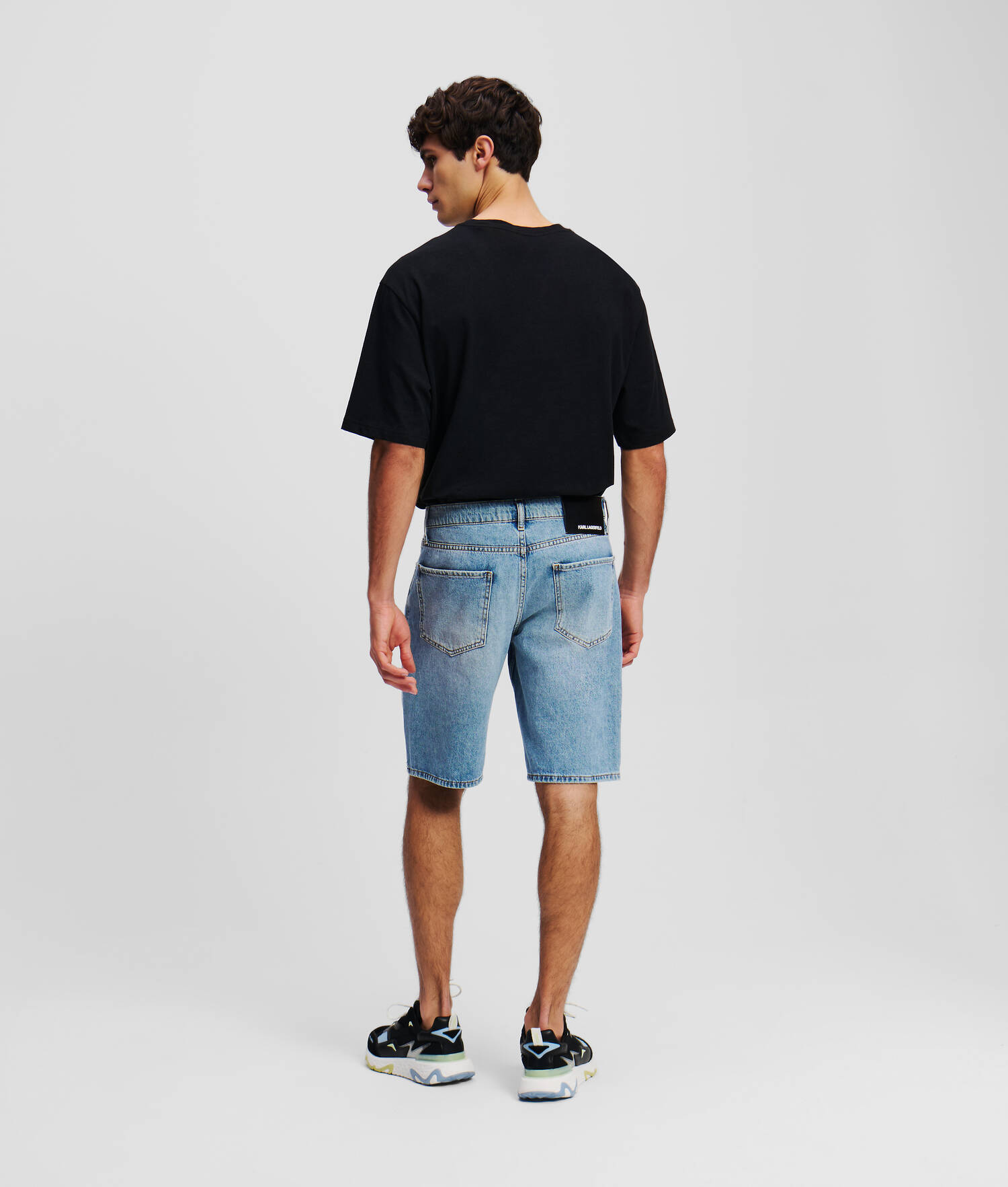 SHORT EN JEAN DÉLAVÉ - Bleu moyen Denim Wash