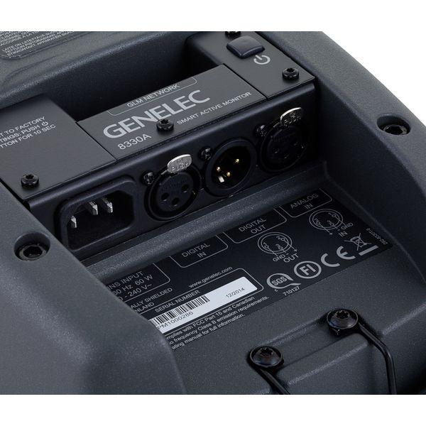 Genelec 8330 APM Stand Bundle