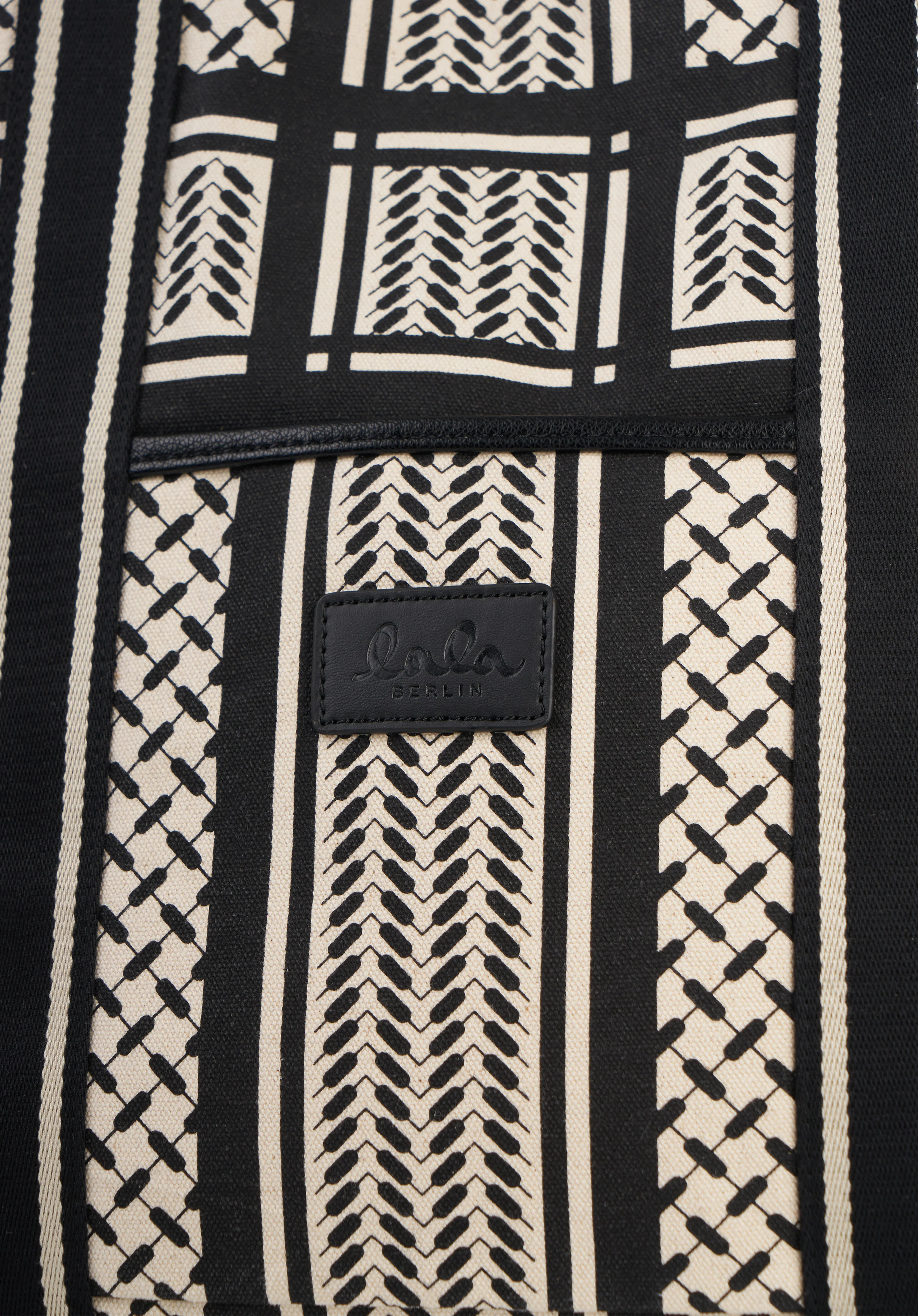 Lala Berlin  Carmela Tote - heritage stripe black