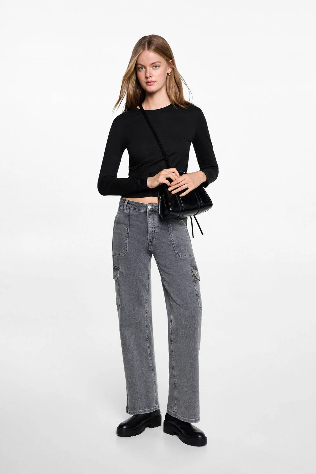 MANGO TEEN cropped top zwart