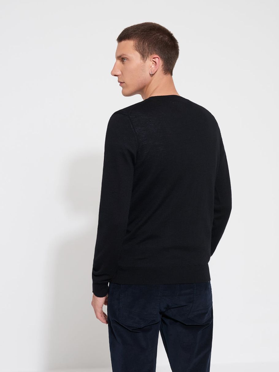 Pull col V en laine mérinos