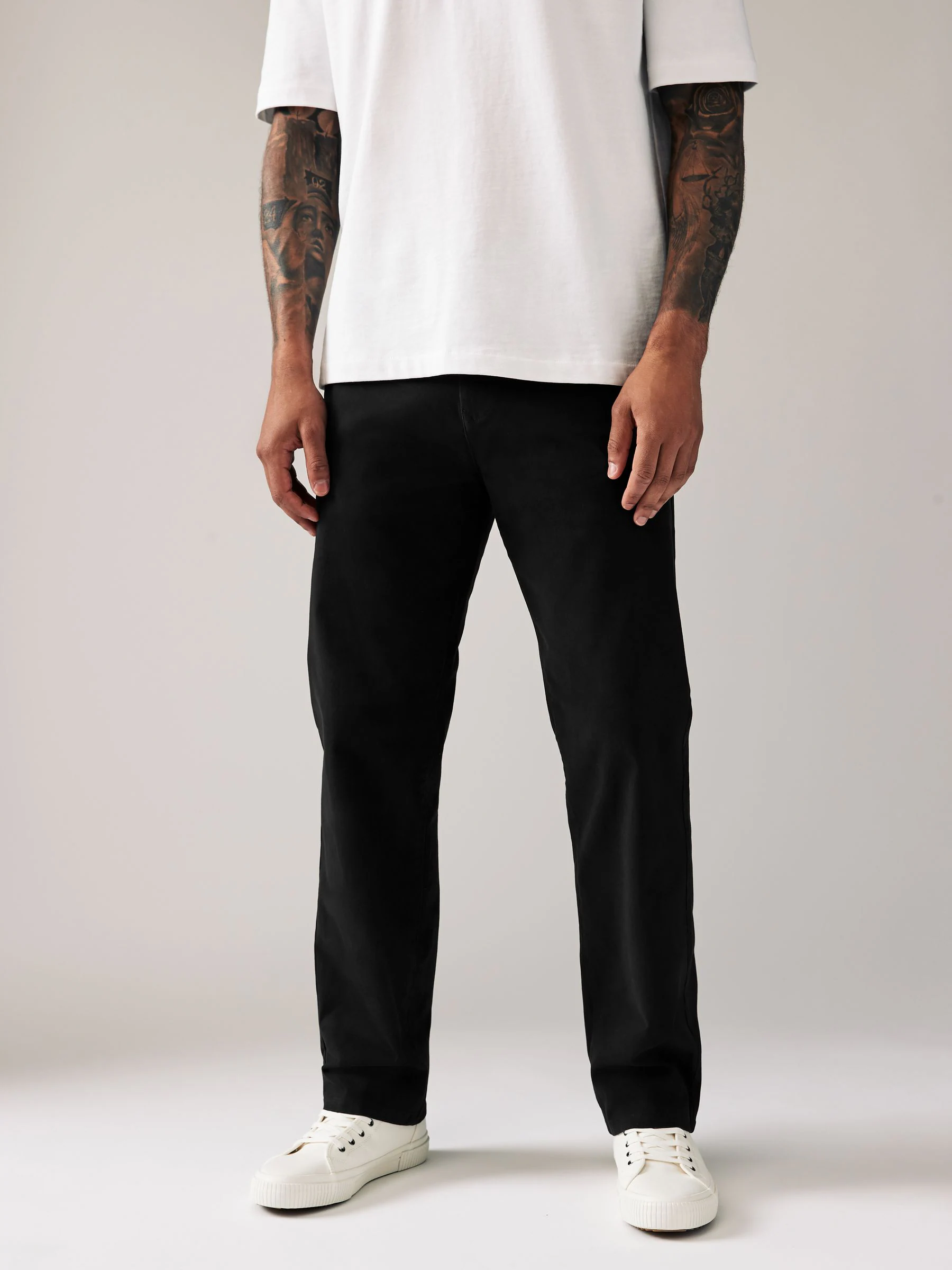 Zwart - Relaxed fit - Stretchy chino
