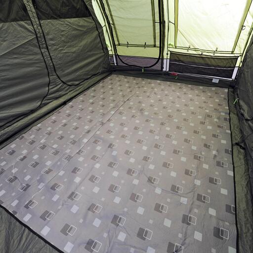 Piso do acampamento Eurohike