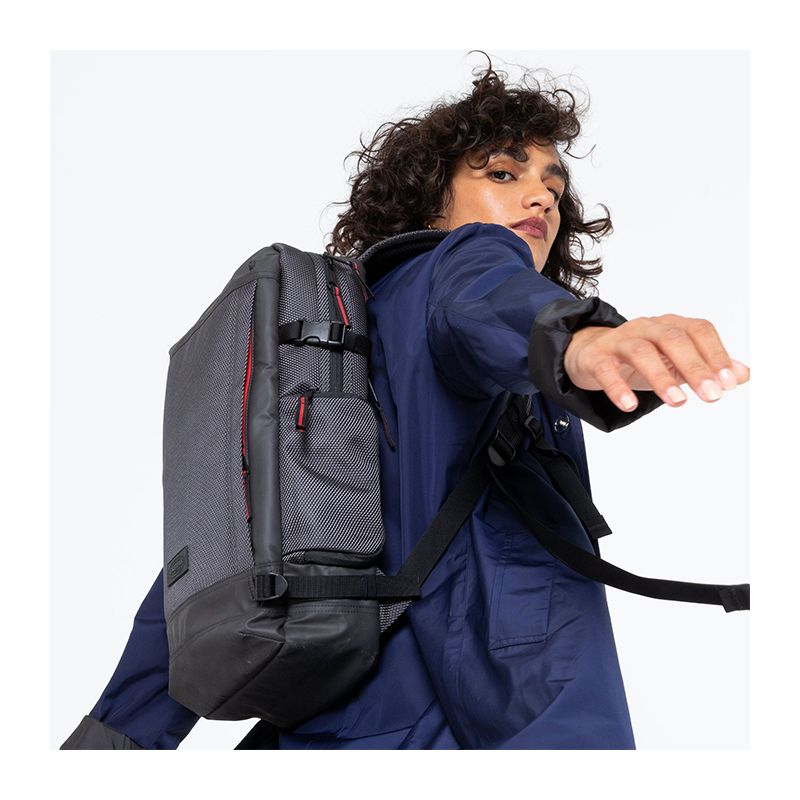 Sac à dos ordinateur 15 pouces Tecum M 19 Litres CNNCT Accent Grey