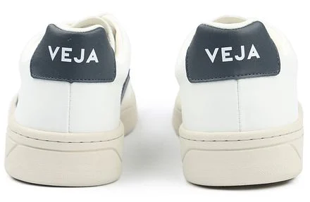 Veja Sneakers Urca Navy UC0703174-White with Nautico kopen
