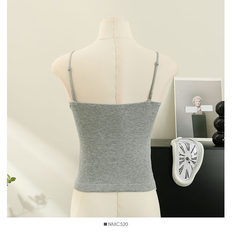 Lemongrass - Topje met kanten rand en pads in 5 kleuren