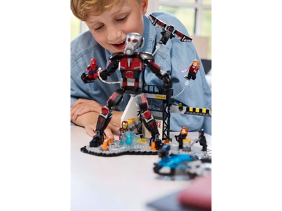 LEGO Captain America: Civil War actiescène (76314)