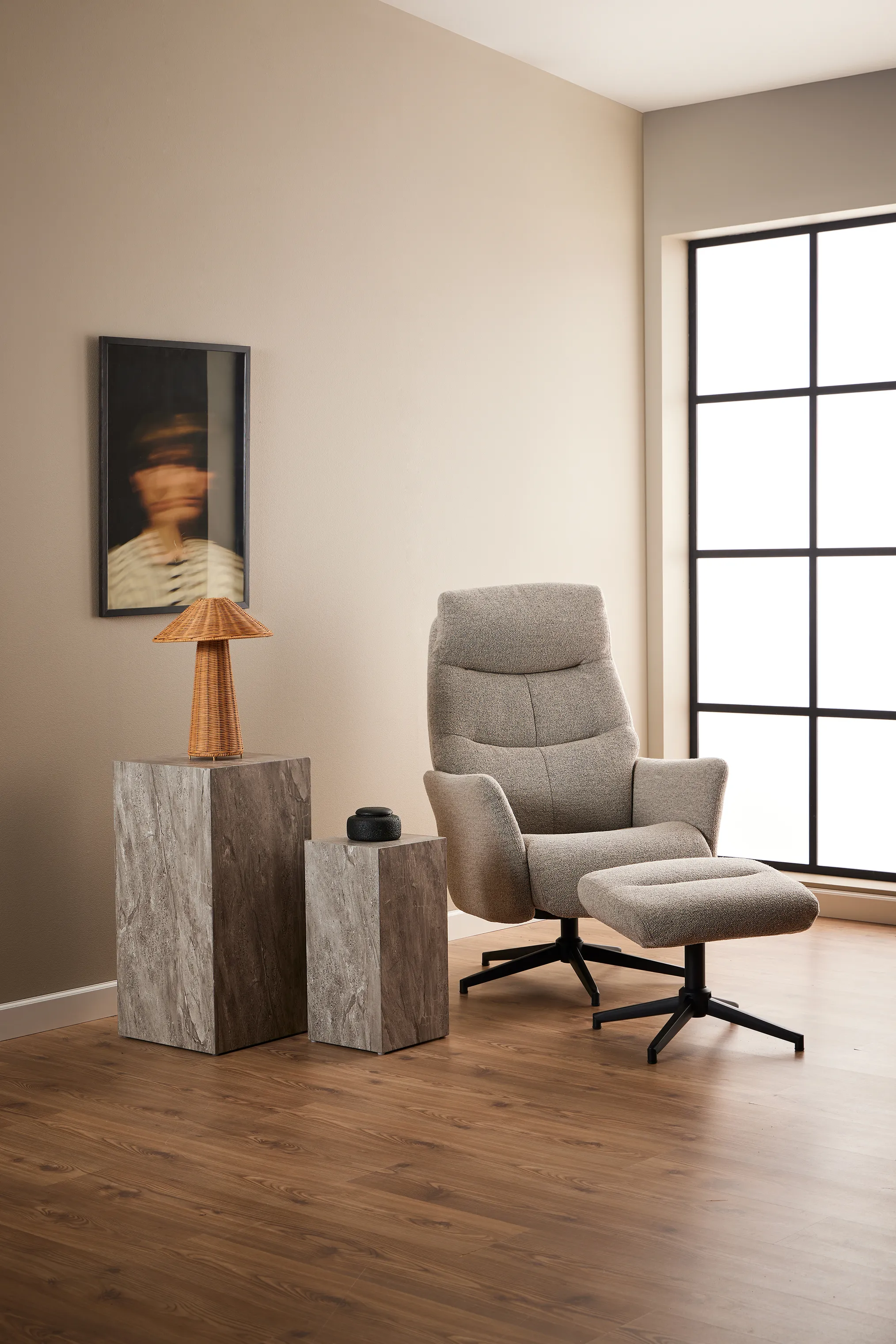 CASA Living London Recliner med fodskammel
