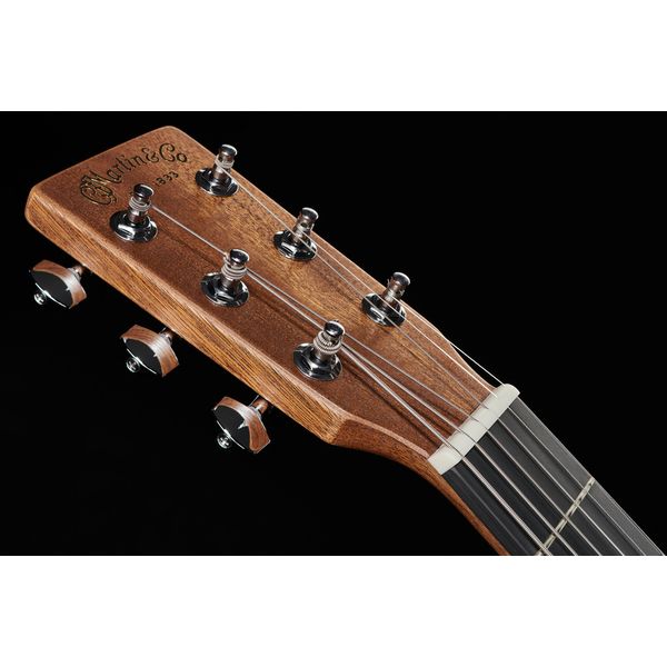 Martin Guitar 000CJr-10E Streetmaster