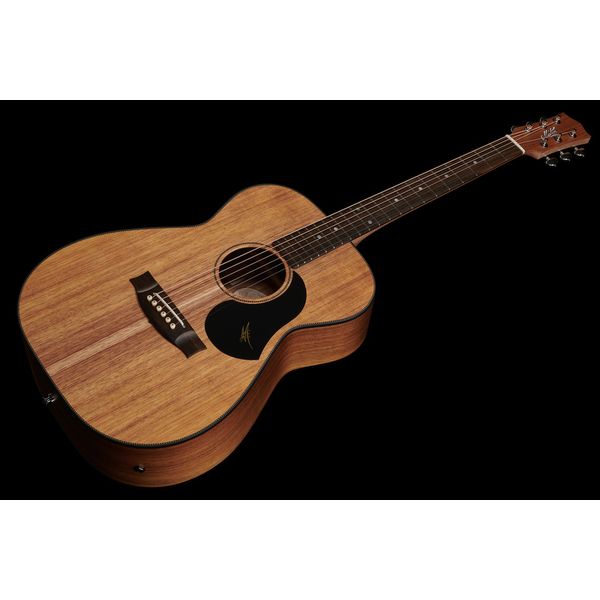 Maton EBW808