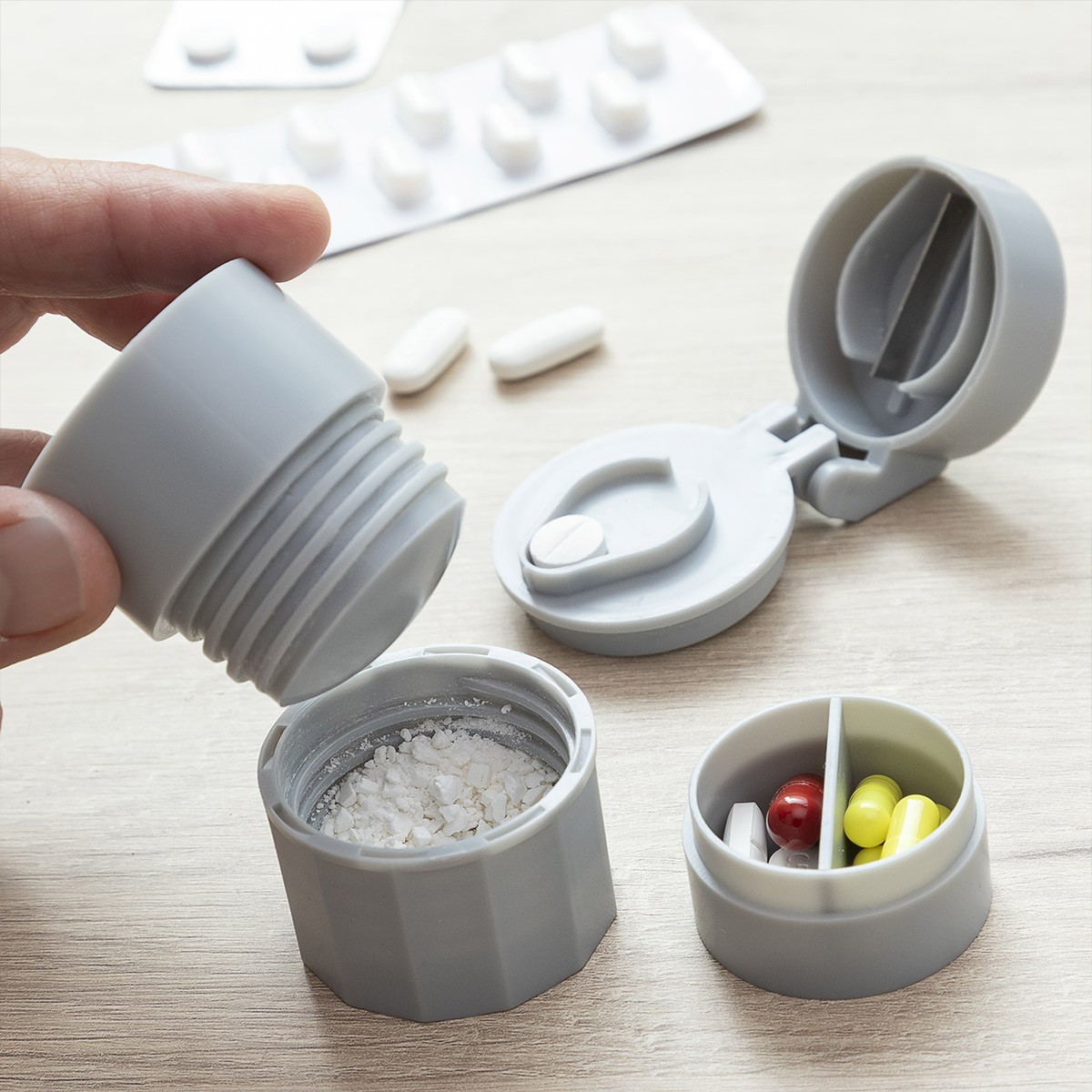 Pilulier 5-en-1 - Coupe et Broyage - Acier inoxydable