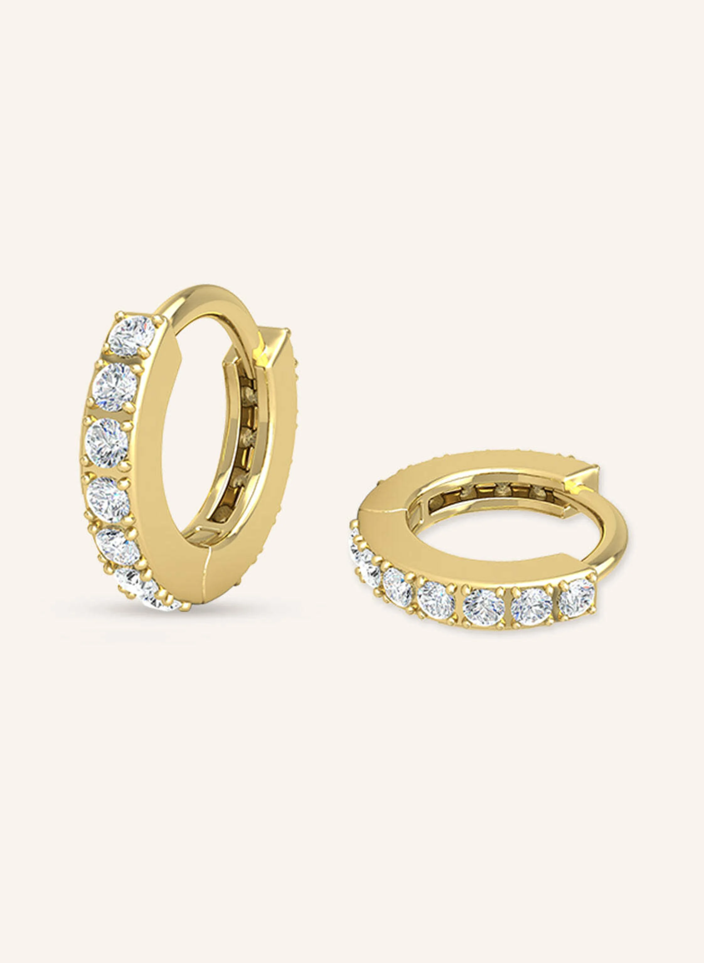 VEYNOU Creolen MINI HUGGIES aus 14 Karat Gelbgold und 0,33ct. lab-grown Diamanten