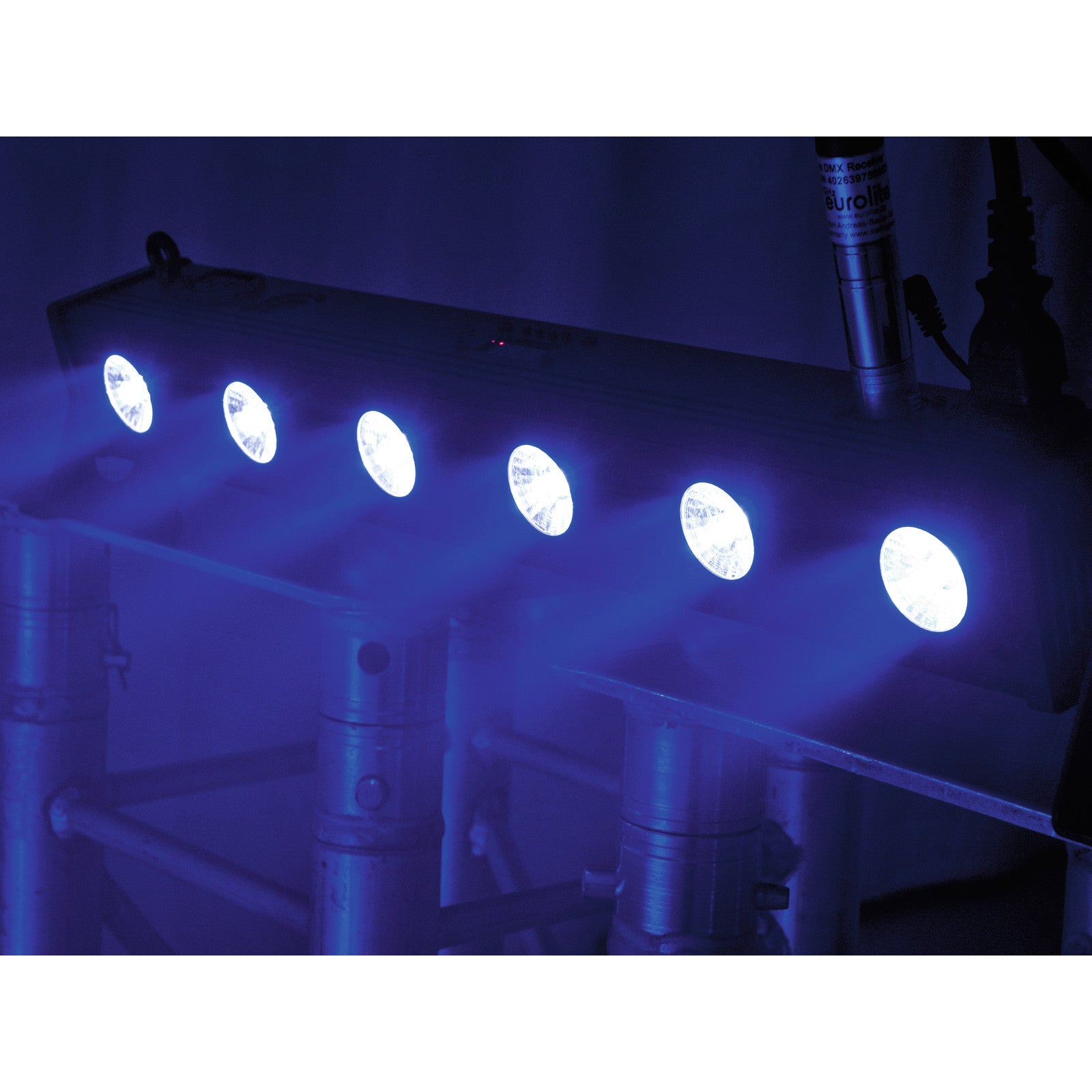 Eurolite LED BAR-6 QCL RGBA bar