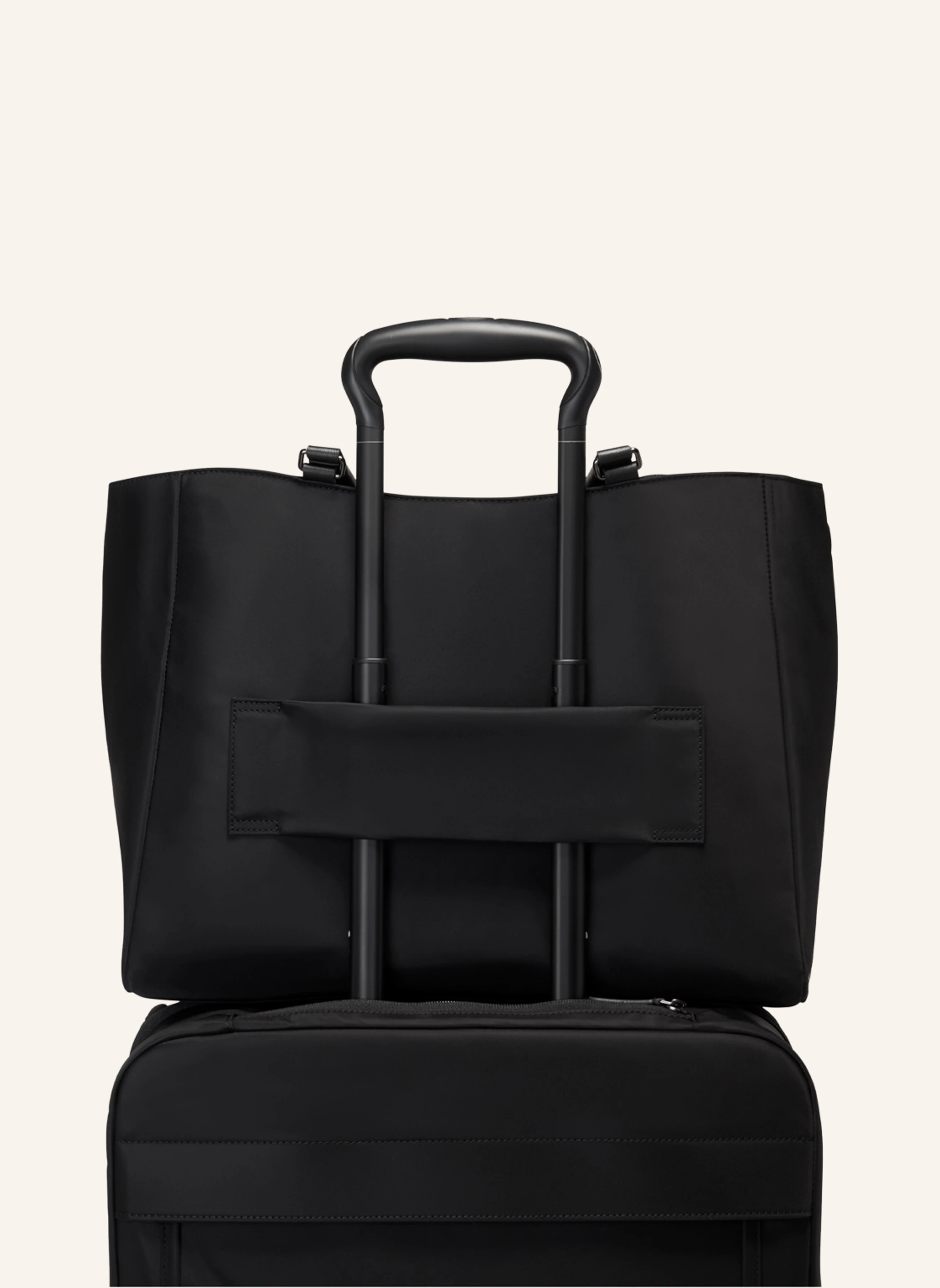 TUMI VOYAGEUR Handtasche VALETTA LARGE mit Laptop-Fach