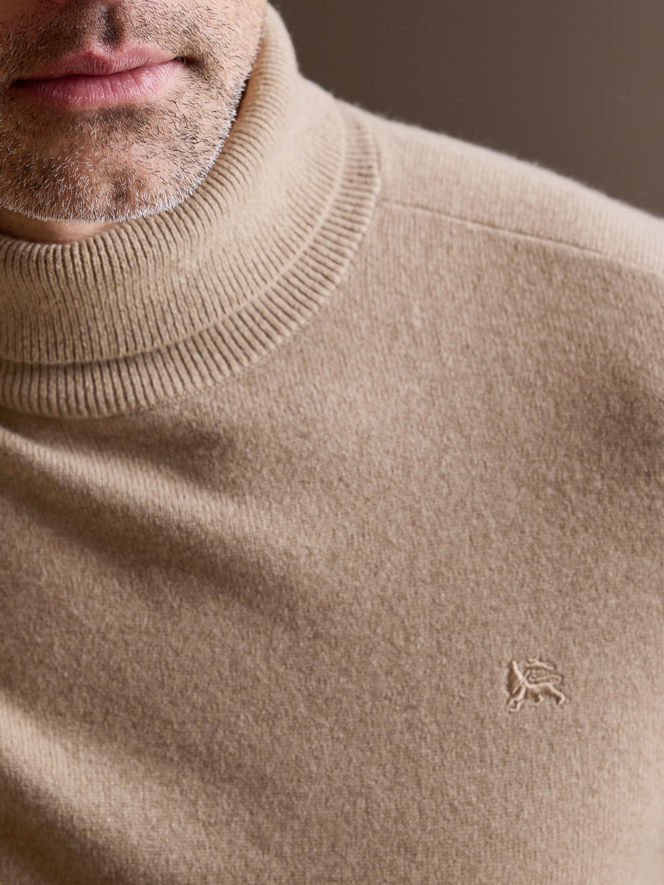 Herren Rollkragenpullover aus Woll-Kaschmir-Mix – lässige Optik, wärmender Tragekomfort