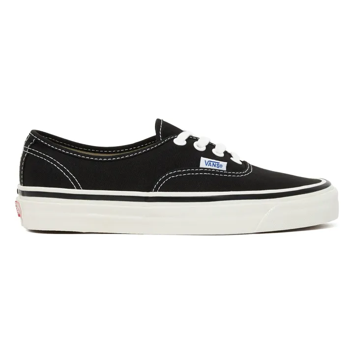 Vans Baskets Authentic 44 DX - Collection Adulte  | Noir