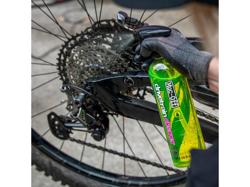 Muc-Off Antriebsreiniger Drivetrain Cleaner 500 ml Kettenreiniger für Ketten oder Kassetten