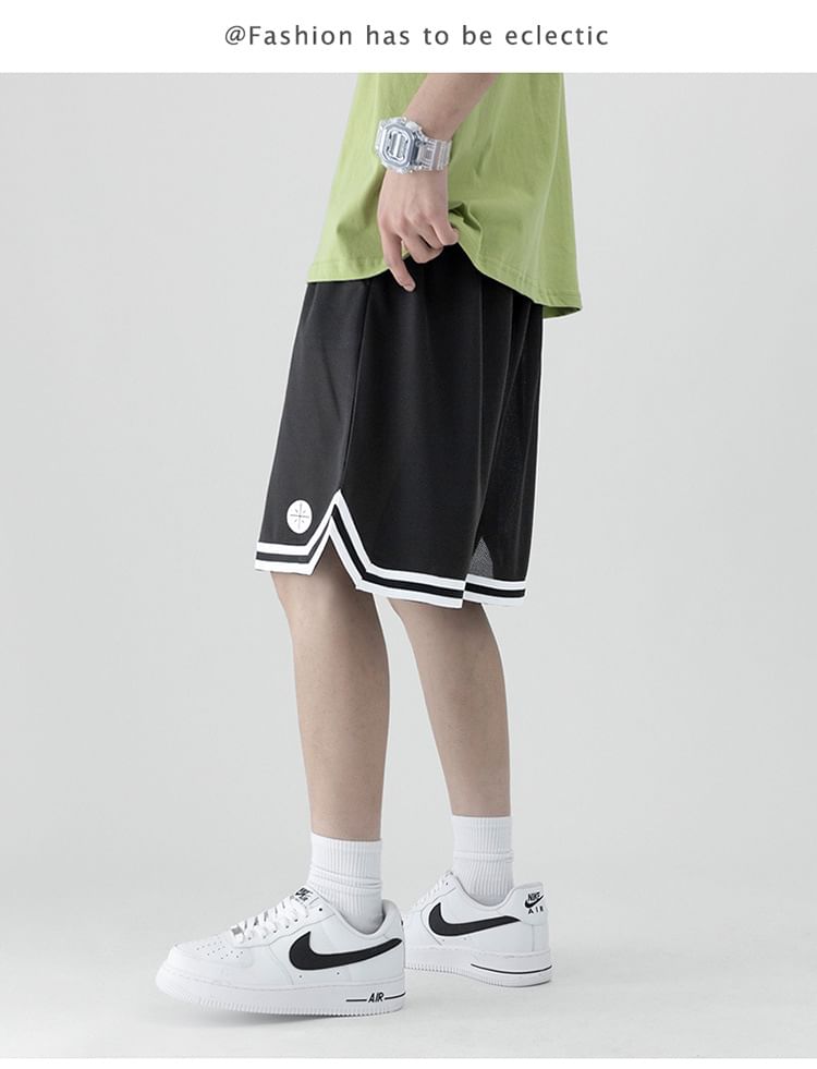 Wewewow - Shorts met contrasterende rand en trekkoord in de taille