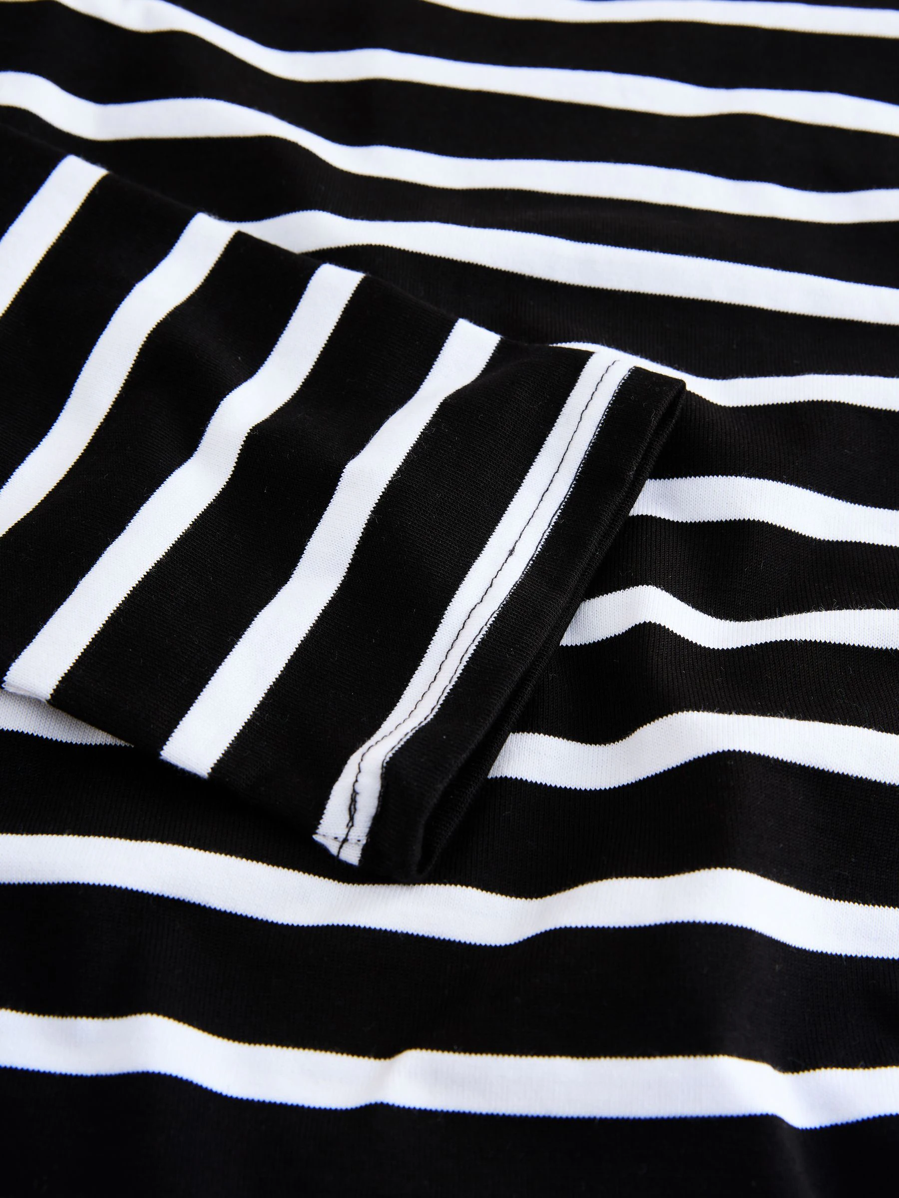 Zwart-wit gestreept - Dik T-shirt met lange mouwen en ronde hals