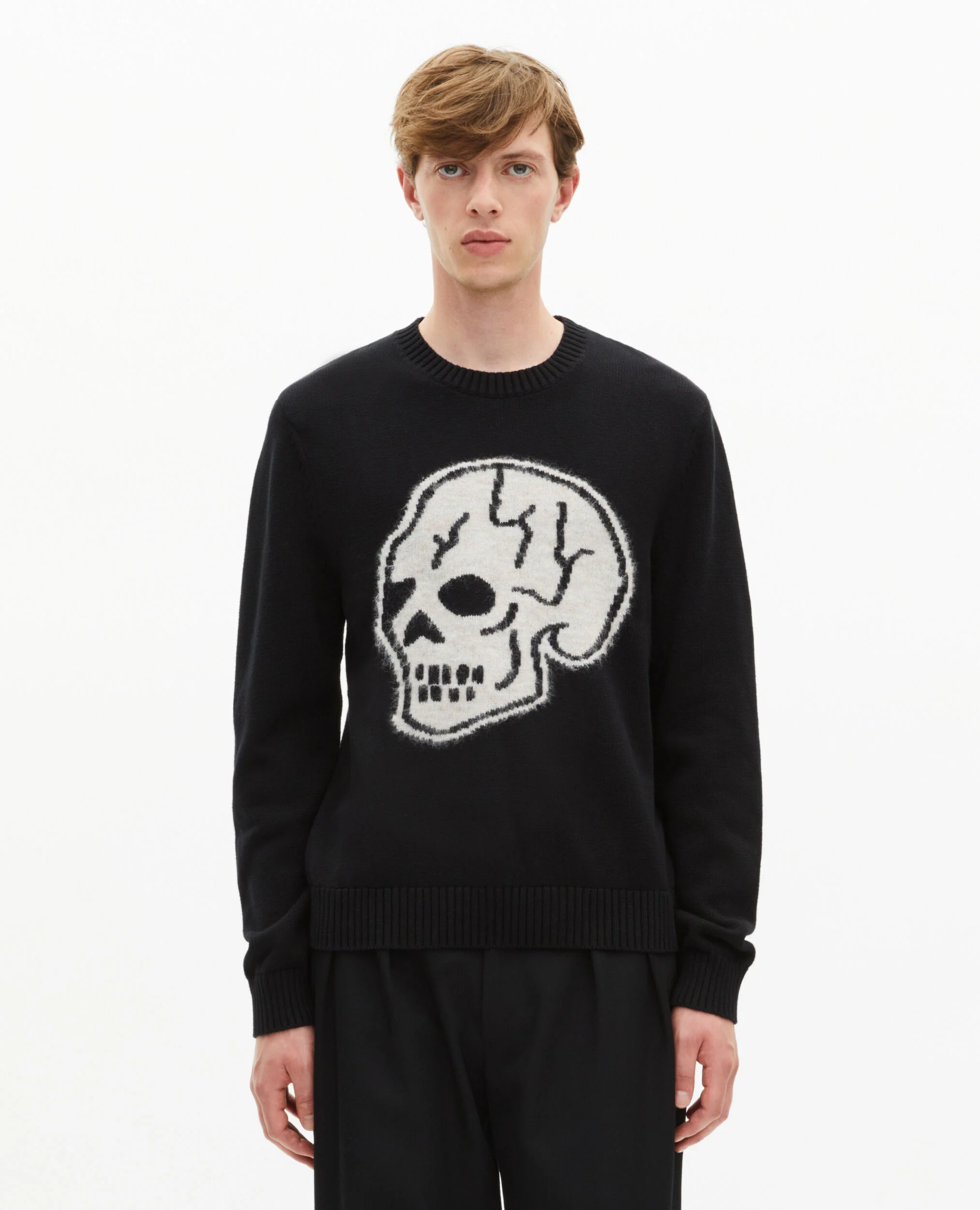 Pull tête de mort noir