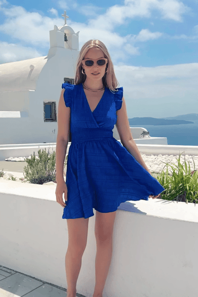 Robe mini trapèze à volants et smocks bleu roi