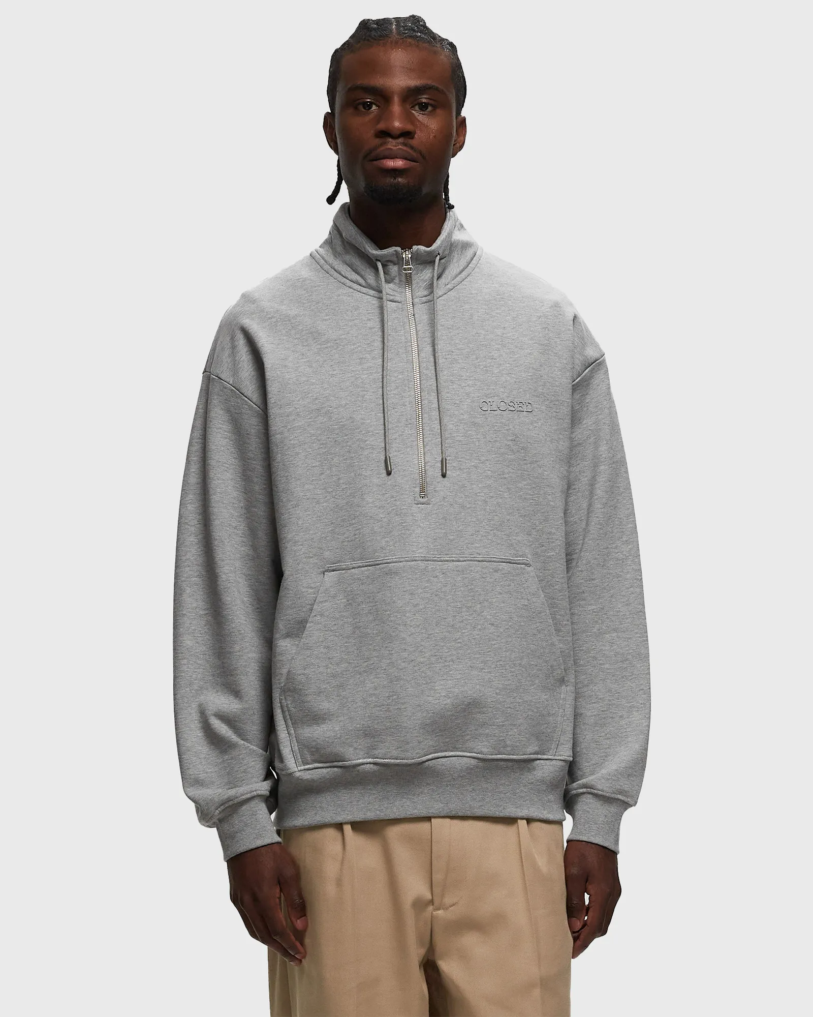 CLOSED HALF ZIP SWEAT