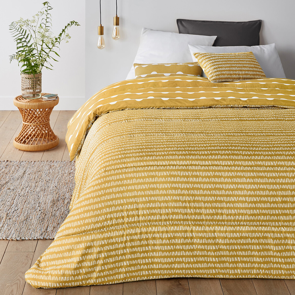 LA REDOUTE INTERIEURS<br>Edredão de microfibra estampado, Irun