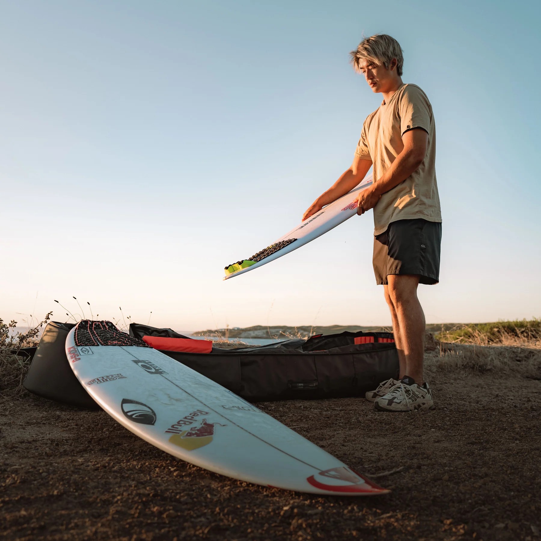 Ocean and earth APEX Shortboard Travel Cover / Housse de surf - 3 Planches Black