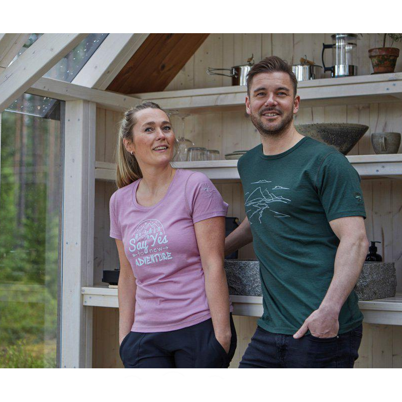 Ivanhoe Meja Adventure zwart dames T-shirt