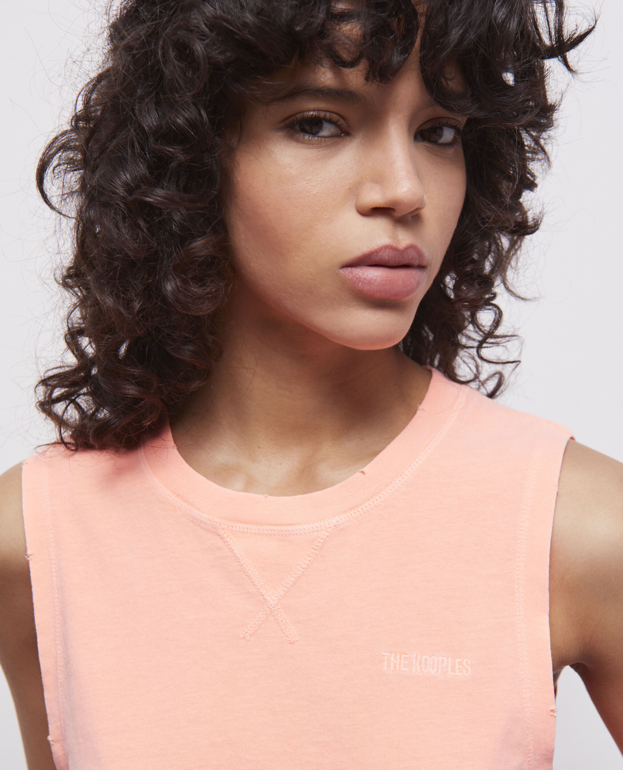 T-shirt orange avec logo