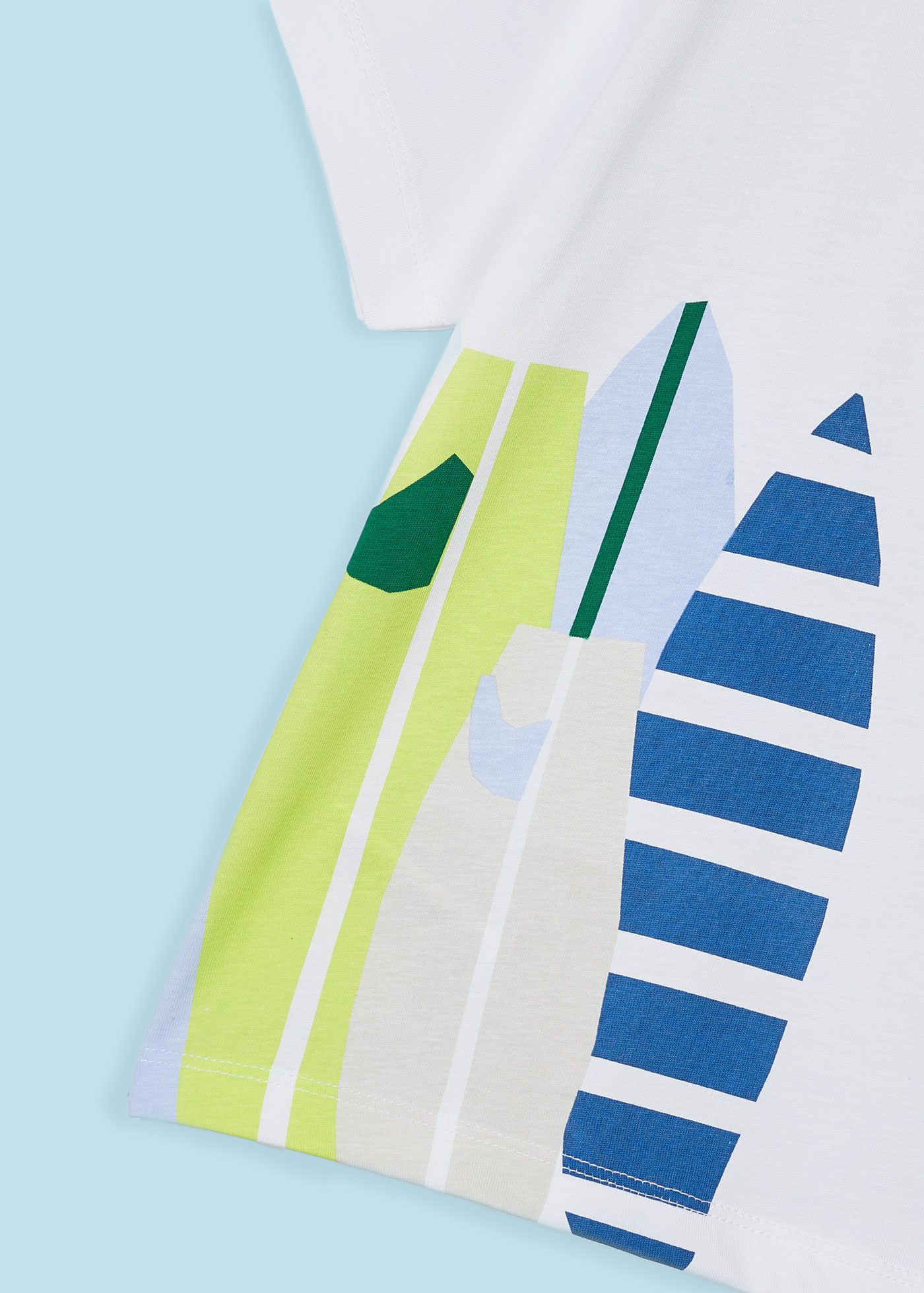 Conjunto de surf de duas peças Better Cotton para meninos, cor menta.