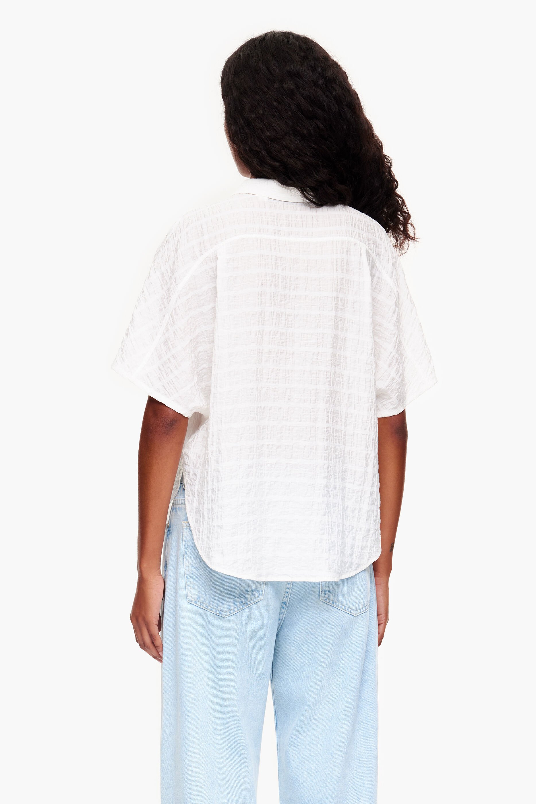 Camisa curta cor marfim
