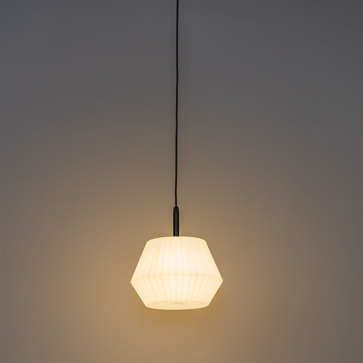 Moderne buiten hanglamp zwart met witte kap 32.9 cm IP44 - Robbert