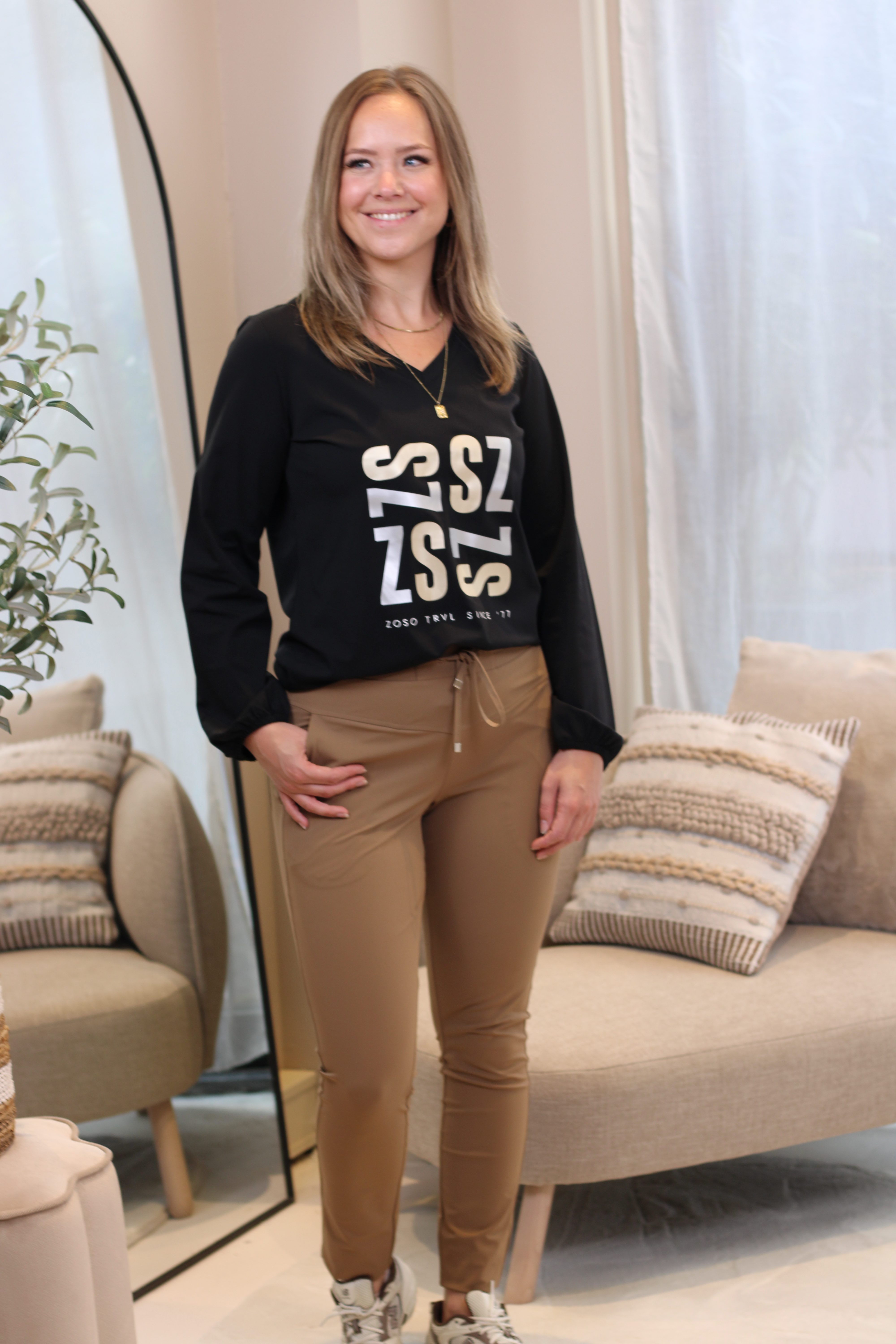 Zoso - Amber Travel Pants - Camel
