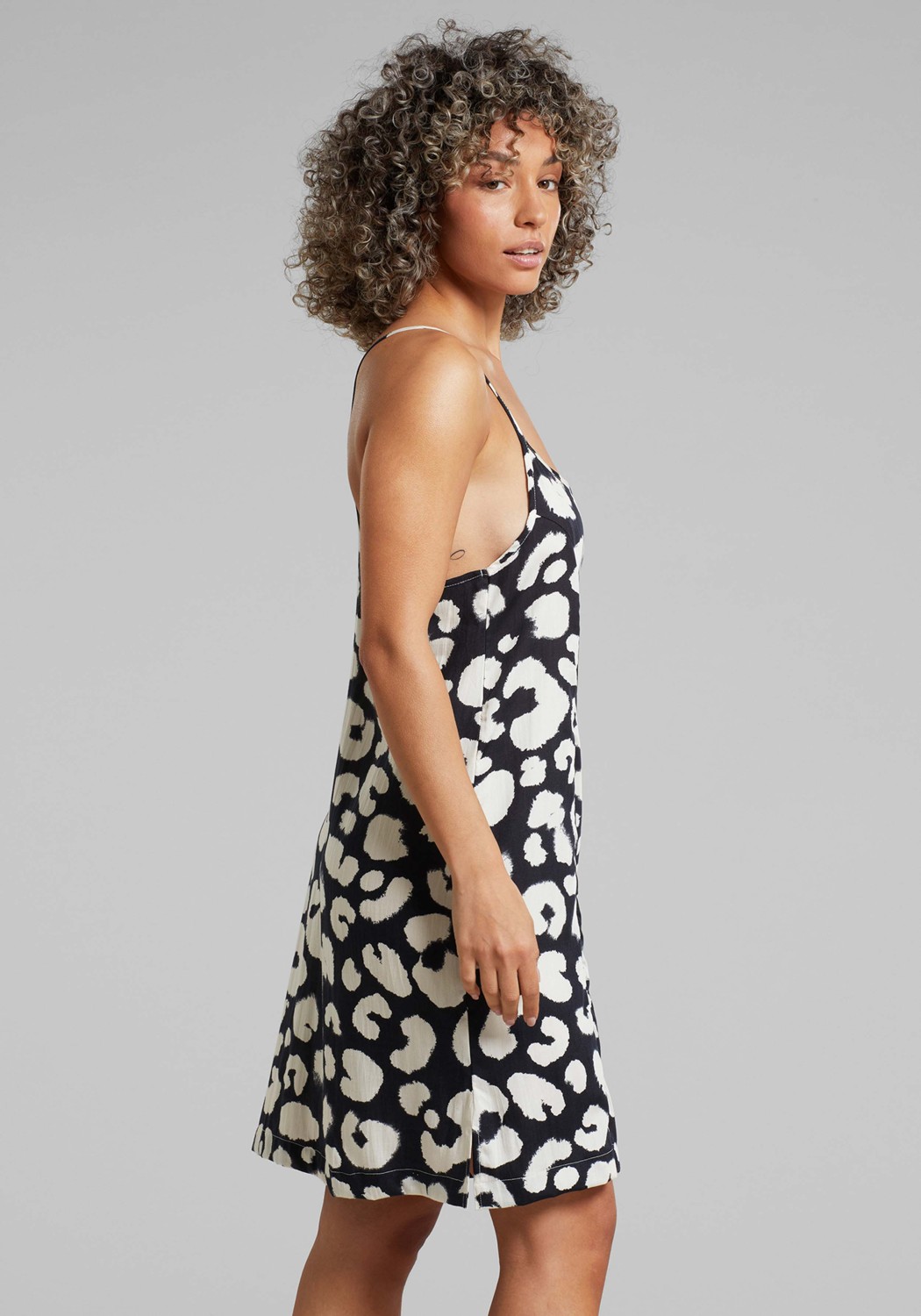 Dedicated Kleid Kulla Leopard Black