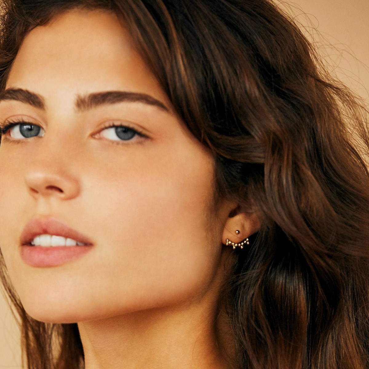 Bijou dessous d'oreille asymétrique vermeil trois perles