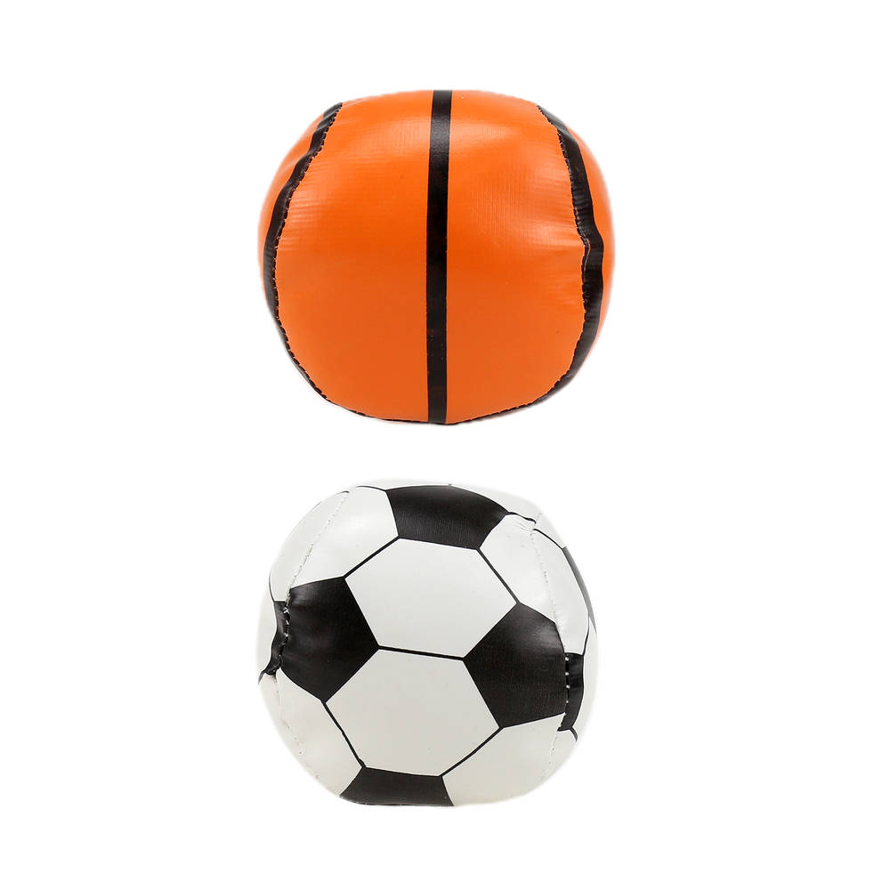 Mini voetbal en basketbal in net