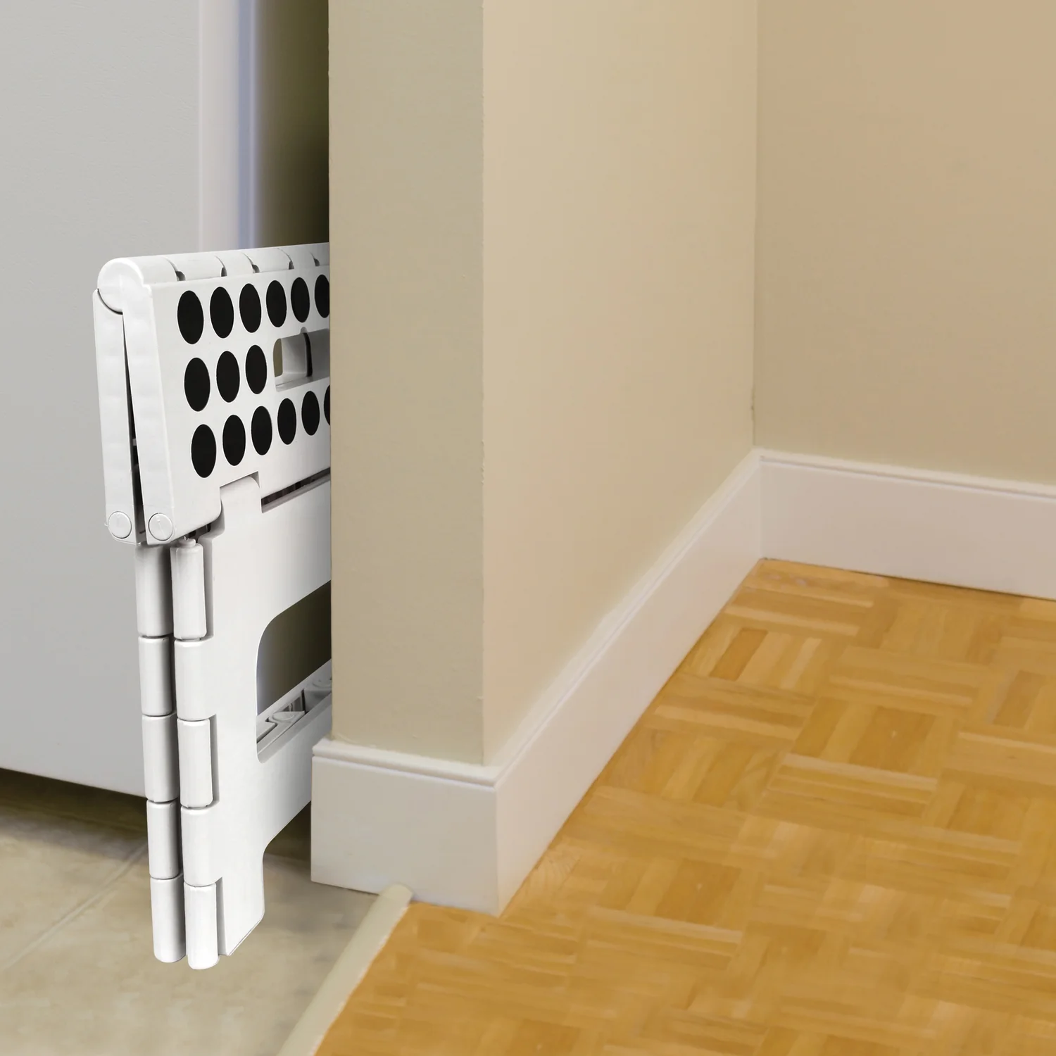 Rhino® II Step Stool White