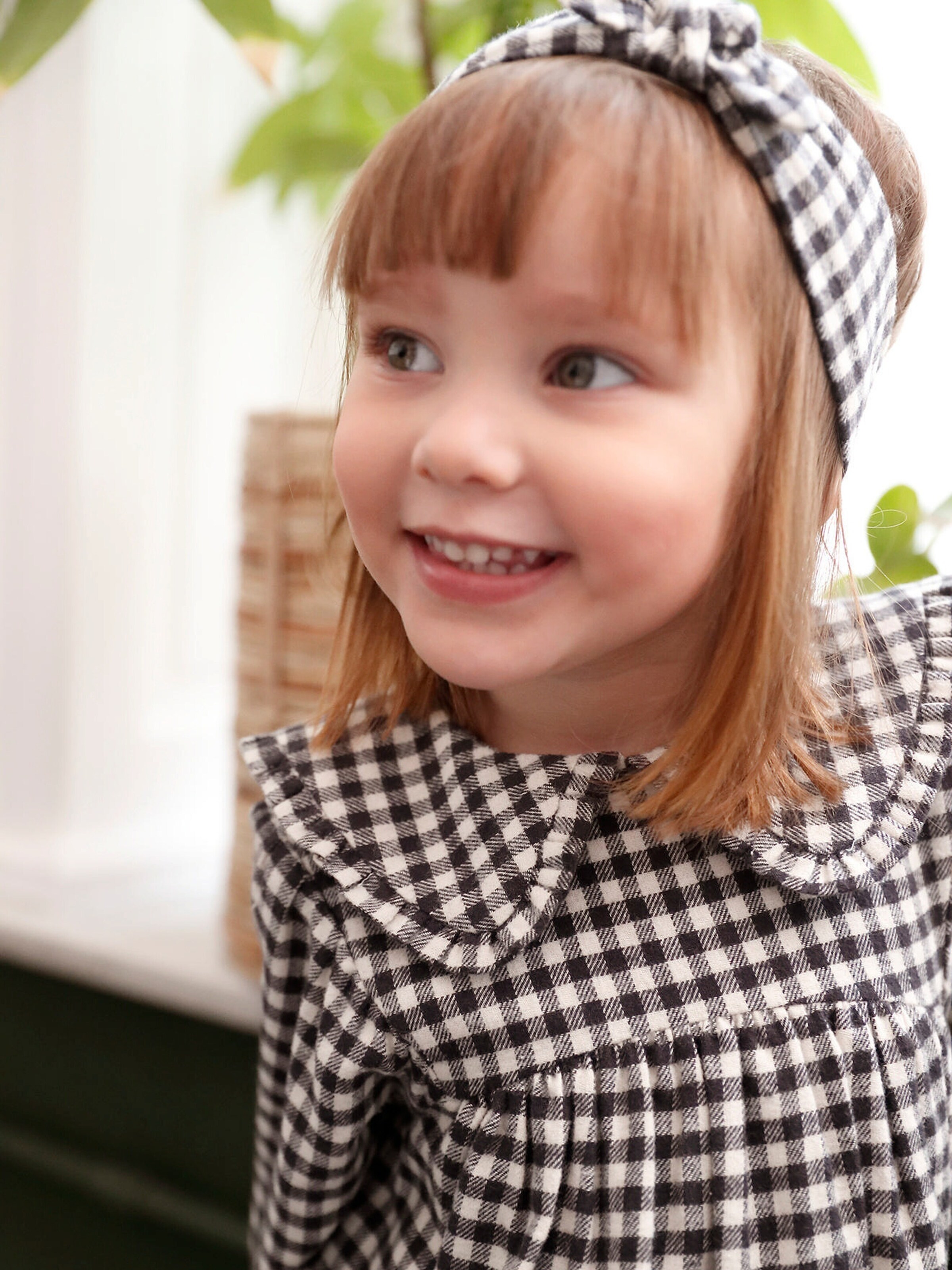 Vertbaudet Mädchen Baby-Set: Kariertes Kleid, Weste & Haarband schwarz kariert