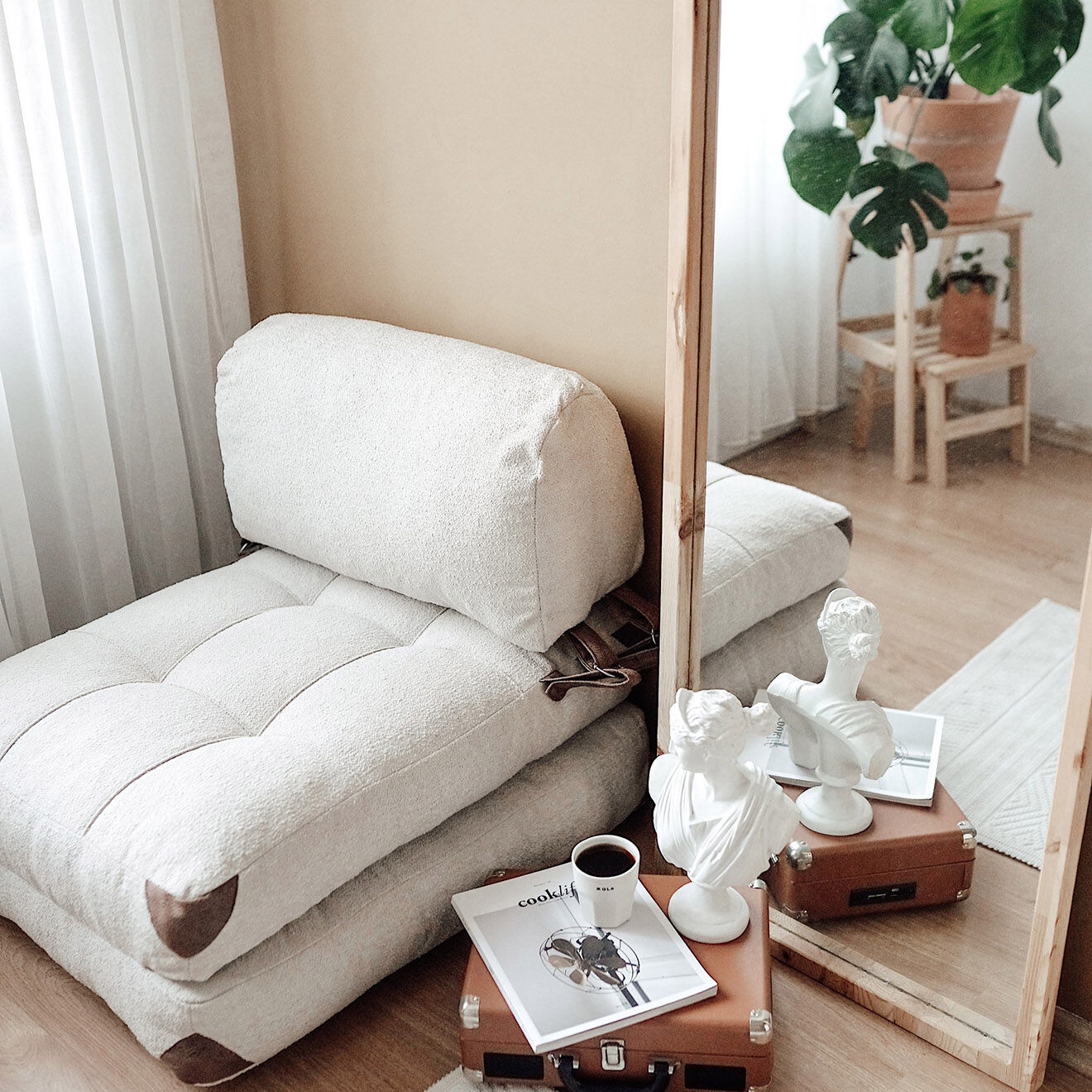 Atelier del Sofa Chauffeuse convertible Fold crème - 80x70x60 cm