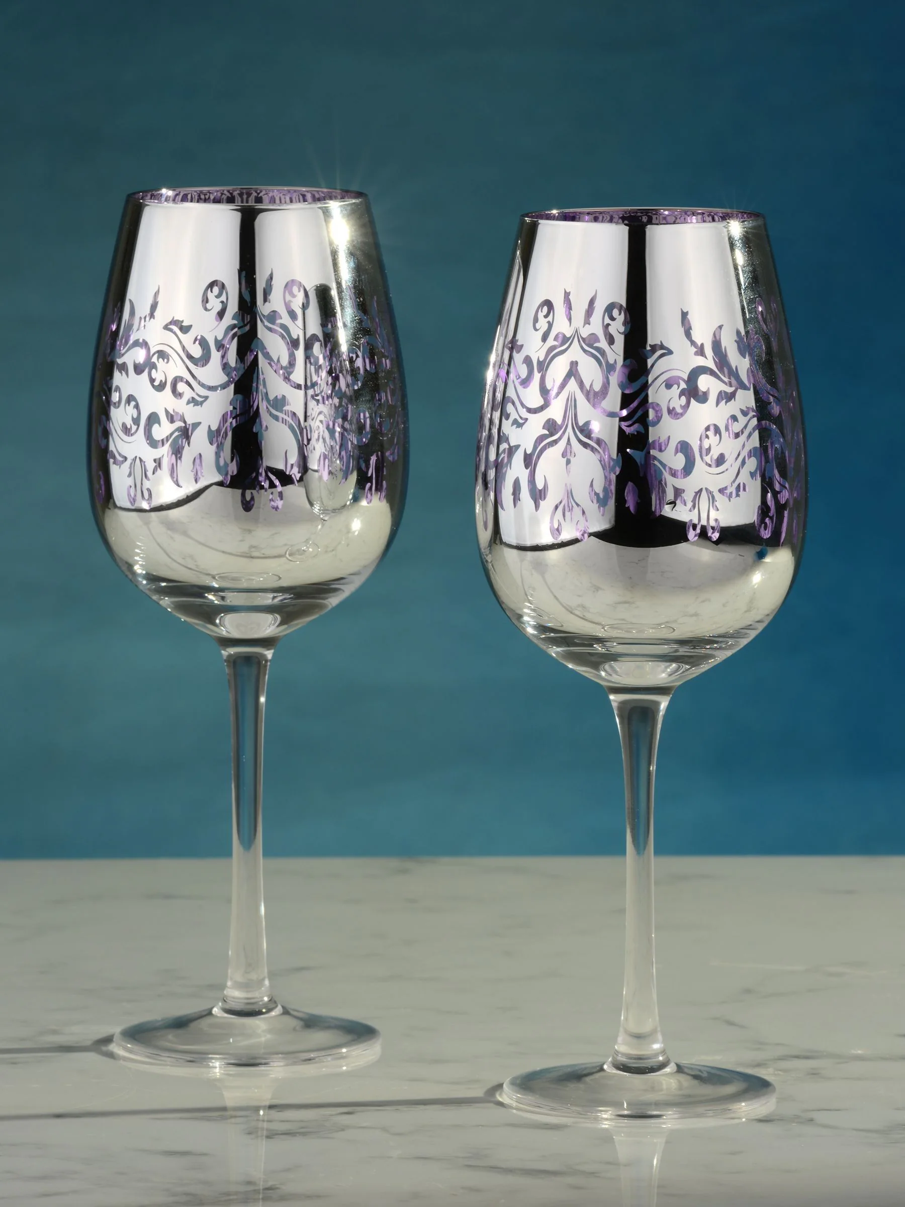 Artland Set of 2 Filigree Wine Glasses