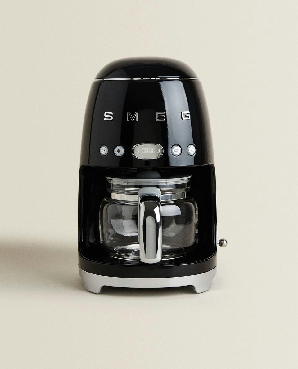 Máquina de café por gotejamento programável SMEG