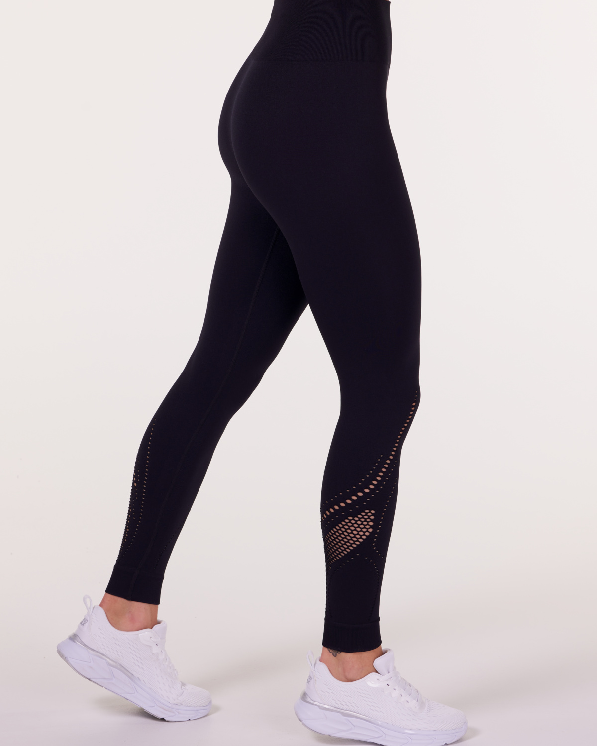 LEVITY Flex Seamless Tights Black 22